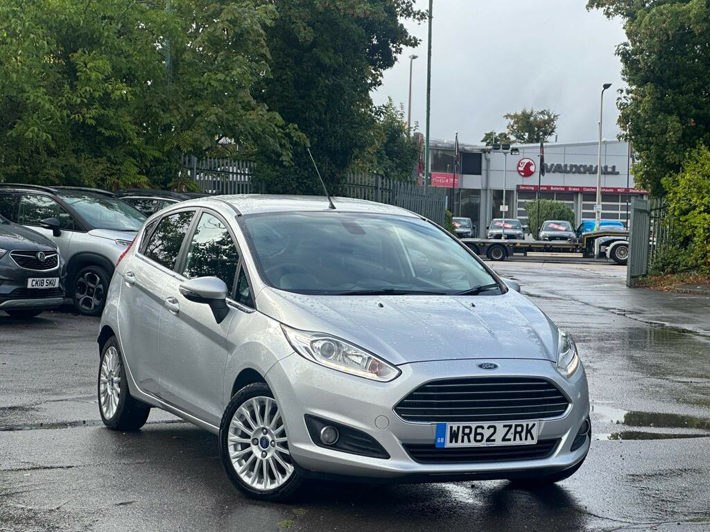 Ford Fiesta 1.0T Ecoboost Titanium Euro 5 Ss Silver