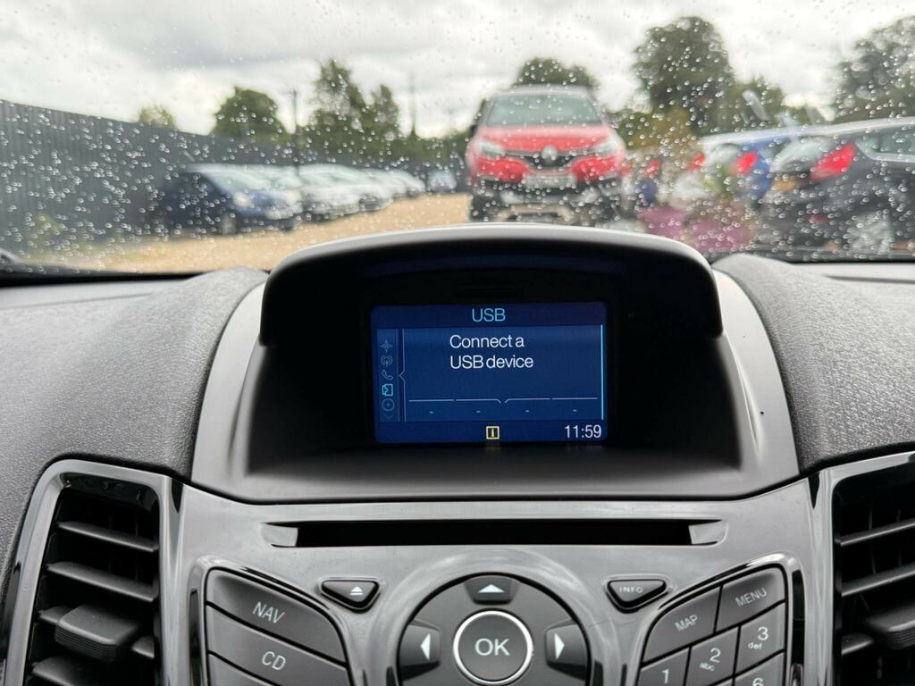 Ford Fiesta 1.25 Studio Red #22