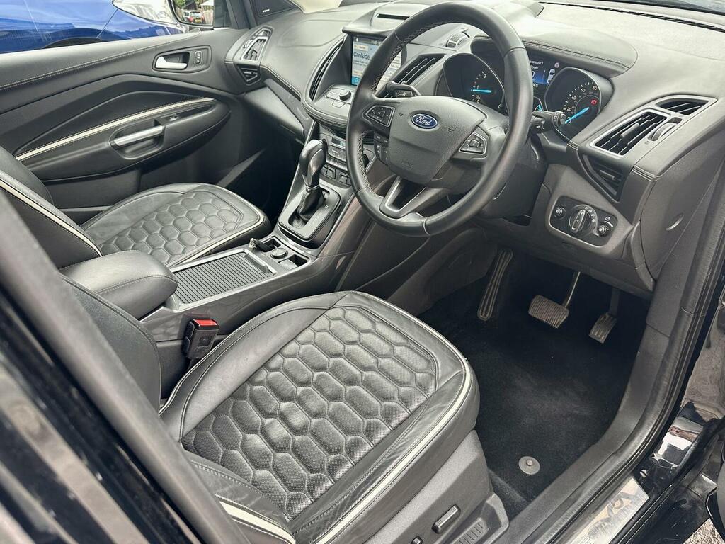 Ford Kuga Suv 2.0 Tdci Vignale Powershift Awd Euro 6 Ss 5 EK68HZY Black #3