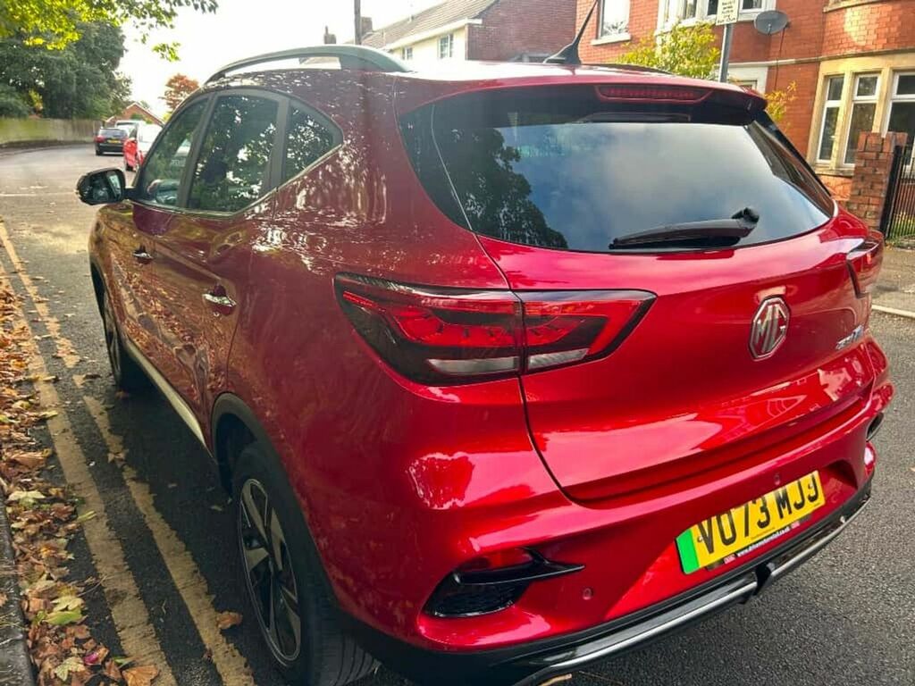 MG ZS Trophy Connect 2024 26000 Miles Red #5