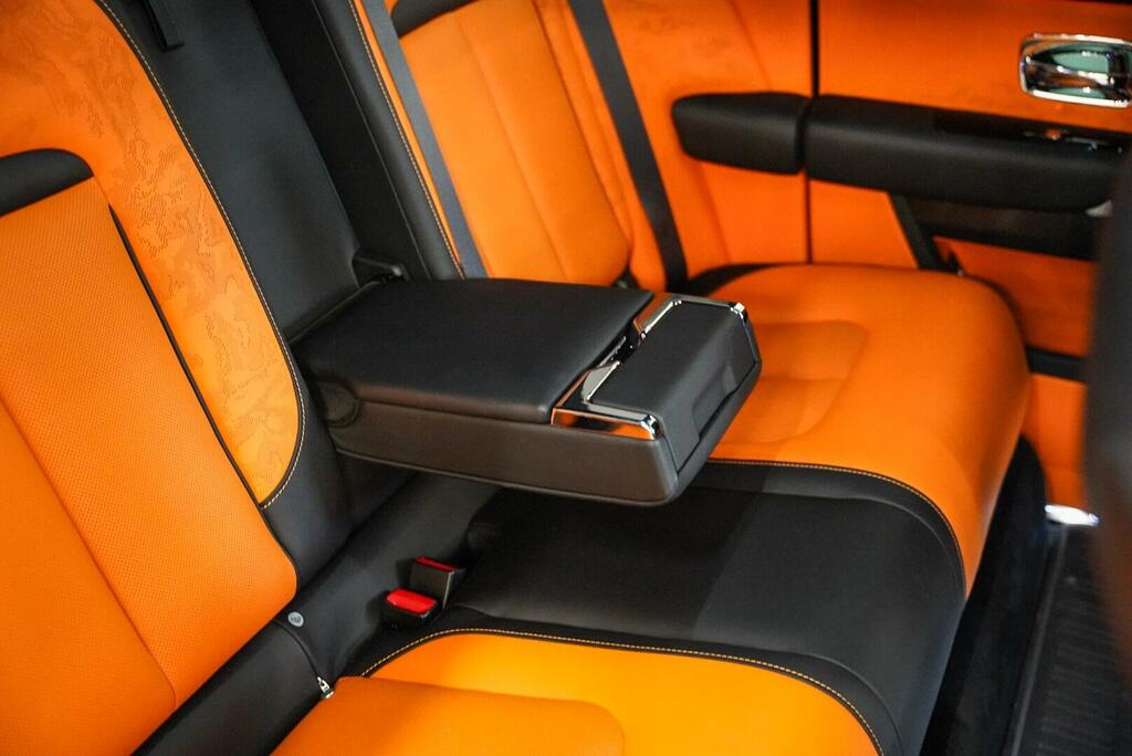 Rolls-Royce Cullinan Suv Black #37