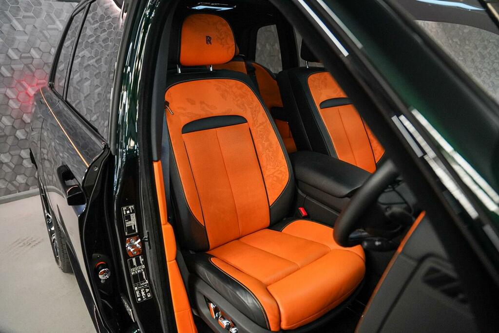 Rolls-Royce Cullinan Suv Black #32