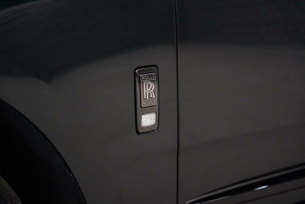 Rolls-Royce Cullinan Suv Black #24