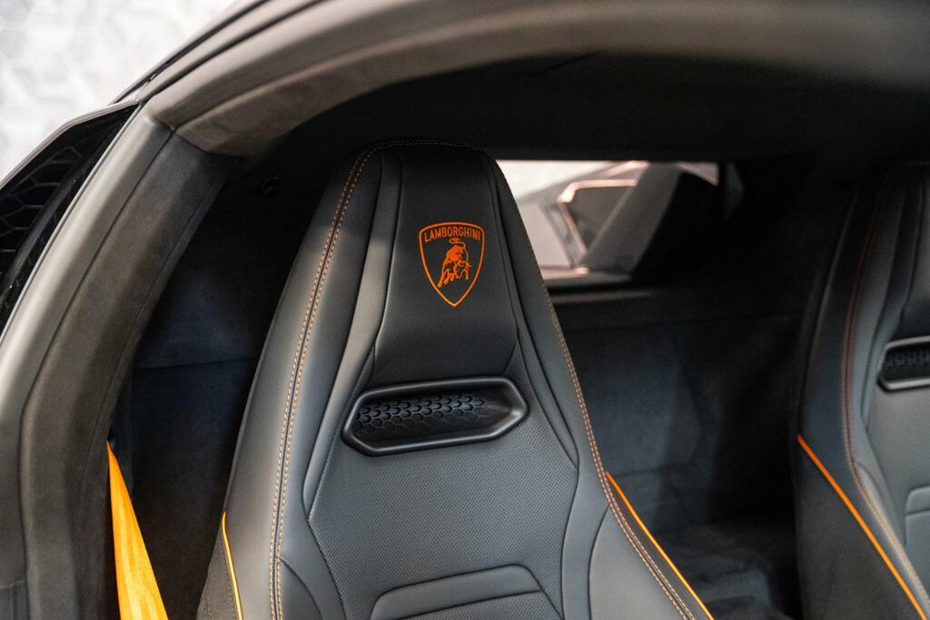 Lamborghini 4.0T V8 Phev Coupe #19