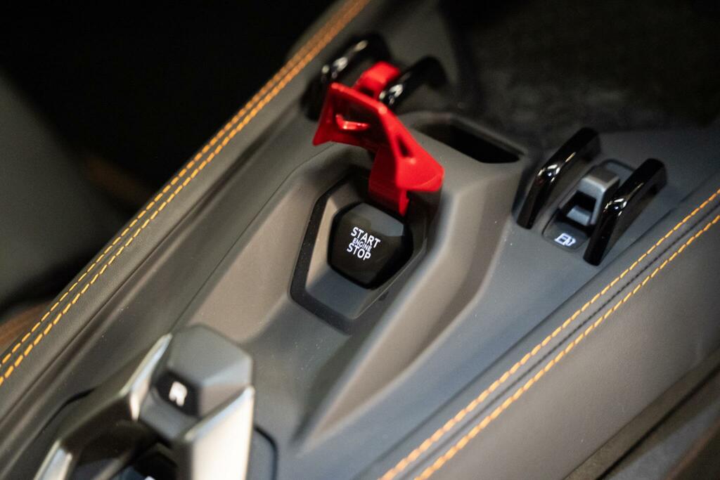 Lamborghini 4.0T V8 Phev Coupe #45