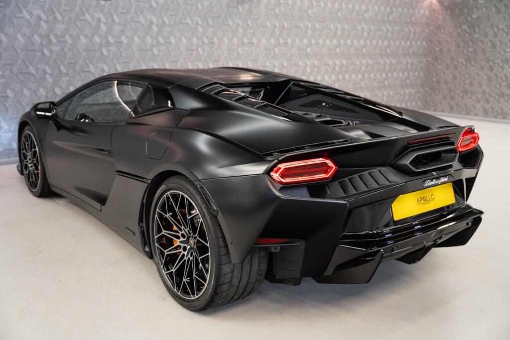 Lamborghini 4.0T V8 Phev Coupe #79