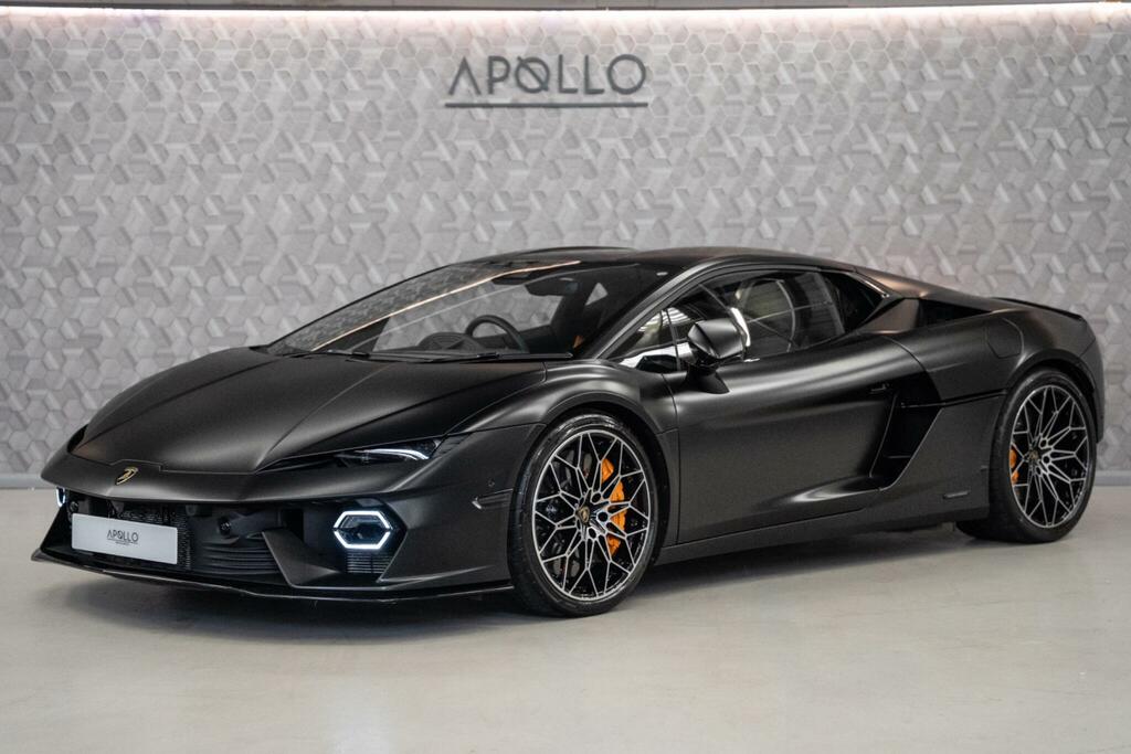 Lamborghini 4.0T V8 Phev Coupe #1
