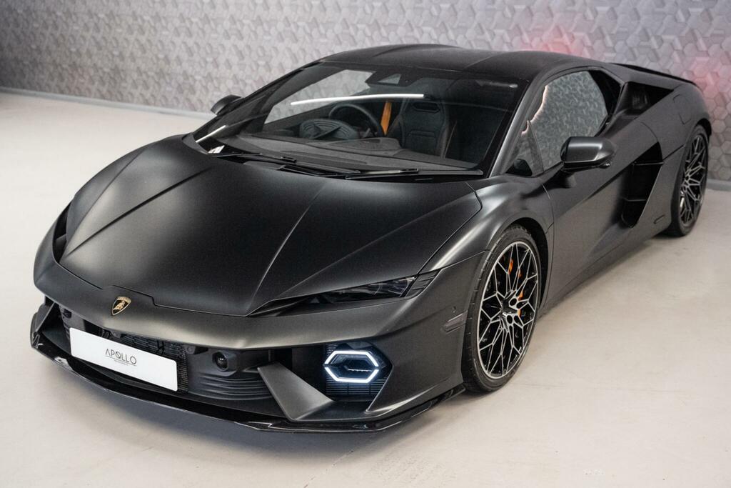 Lamborghini 4.0T V8 Phev Coupe #66