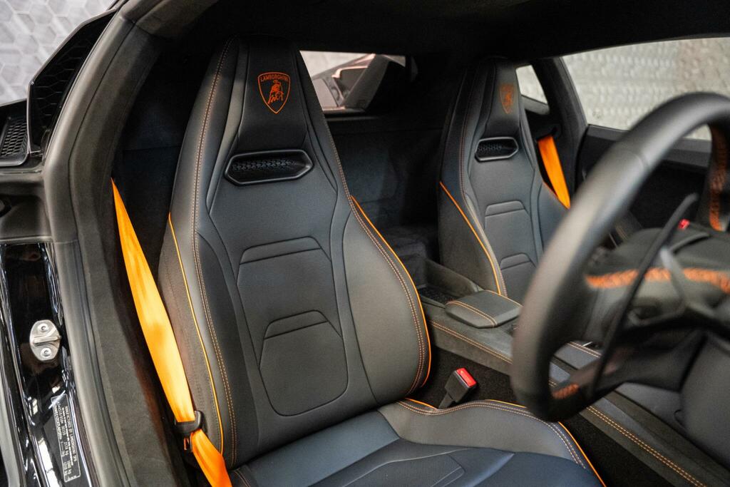 Lamborghini 4.0T V8 Phev Coupe #18
