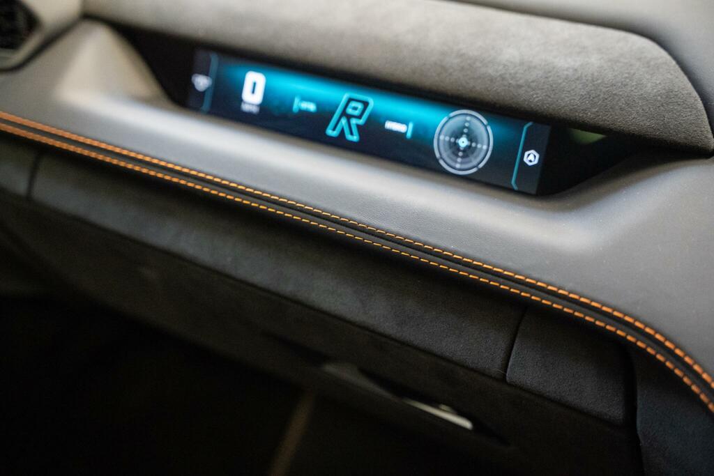 Lamborghini 4.0T V8 Phev Coupe #61