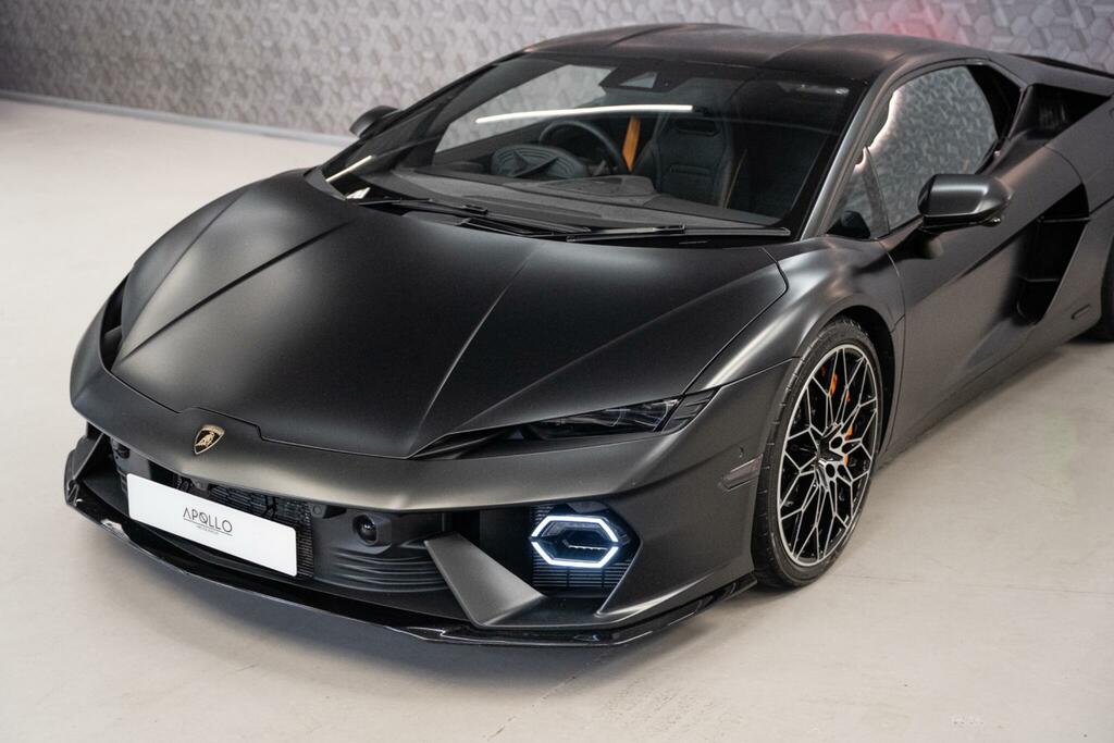 Lamborghini 4.0T V8 Phev Coupe #10