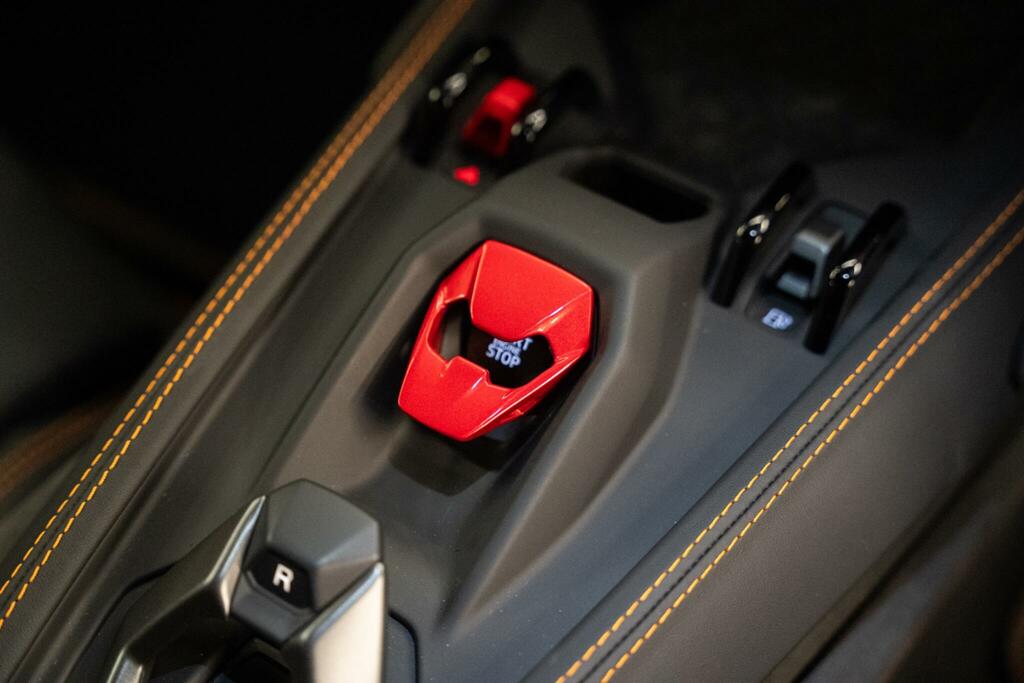 Lamborghini 4.0T V8 Phev Coupe #44