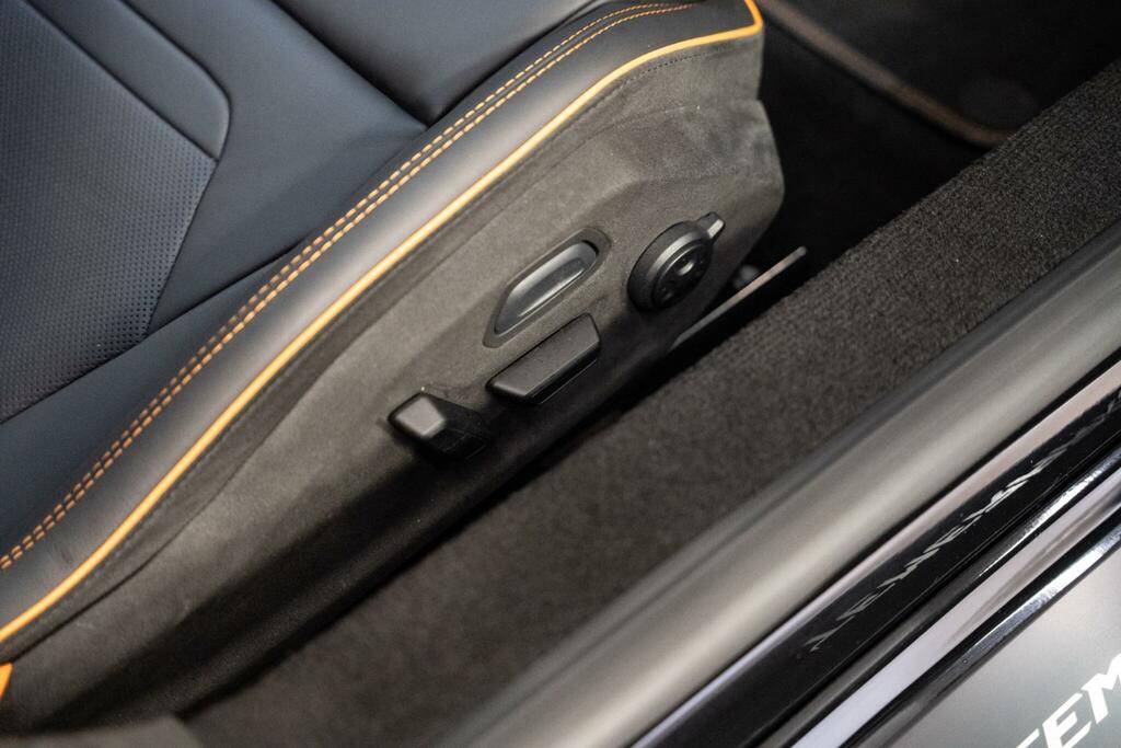 Lamborghini 4.0T V8 Phev Coupe #33