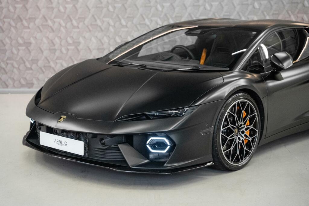 Lamborghini 4.0T V8 Phev Coupe #64