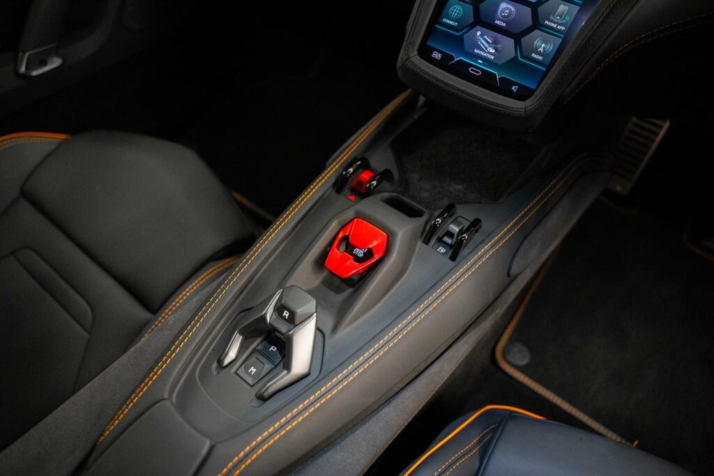 Lamborghini 4.0T V8 Phev Coupe #43