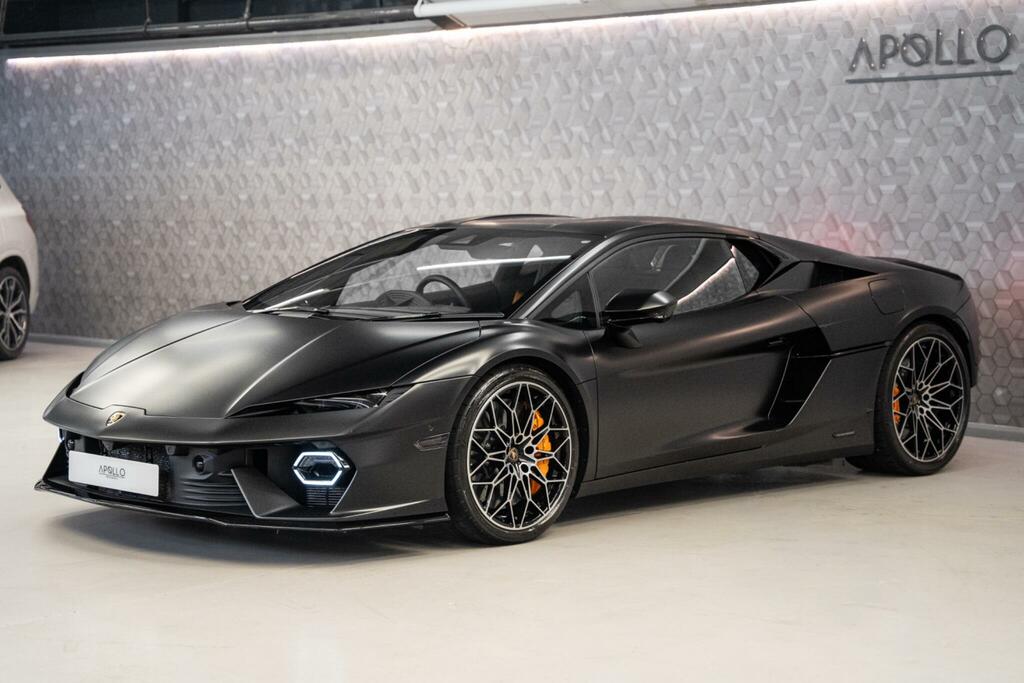 Lamborghini 4.0T V8 Phev Coupe #8