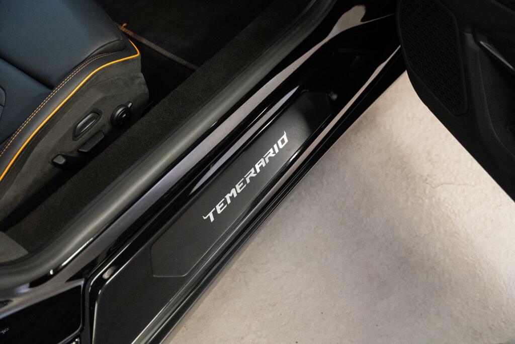 Lamborghini 4.0T V8 Phev Coupe #26