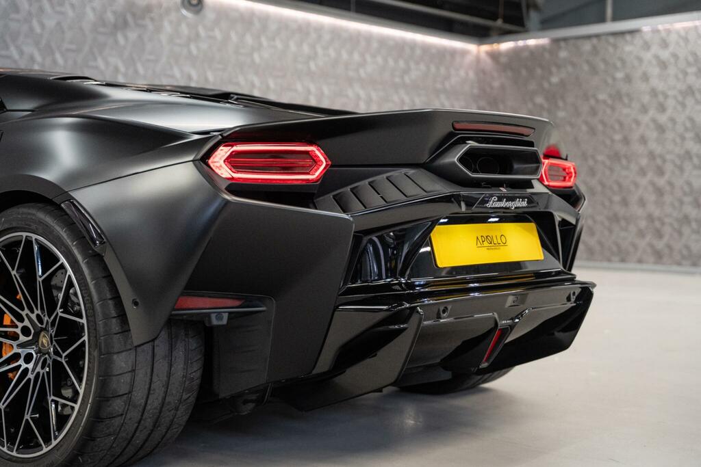 Lamborghini 4.0T V8 Phev Coupe #78