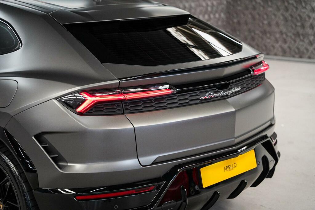 Lamborghini Urus Automatic Blue #61