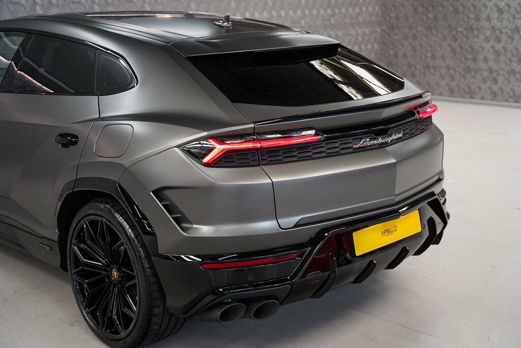 Lamborghini Urus Automatic Blue #67