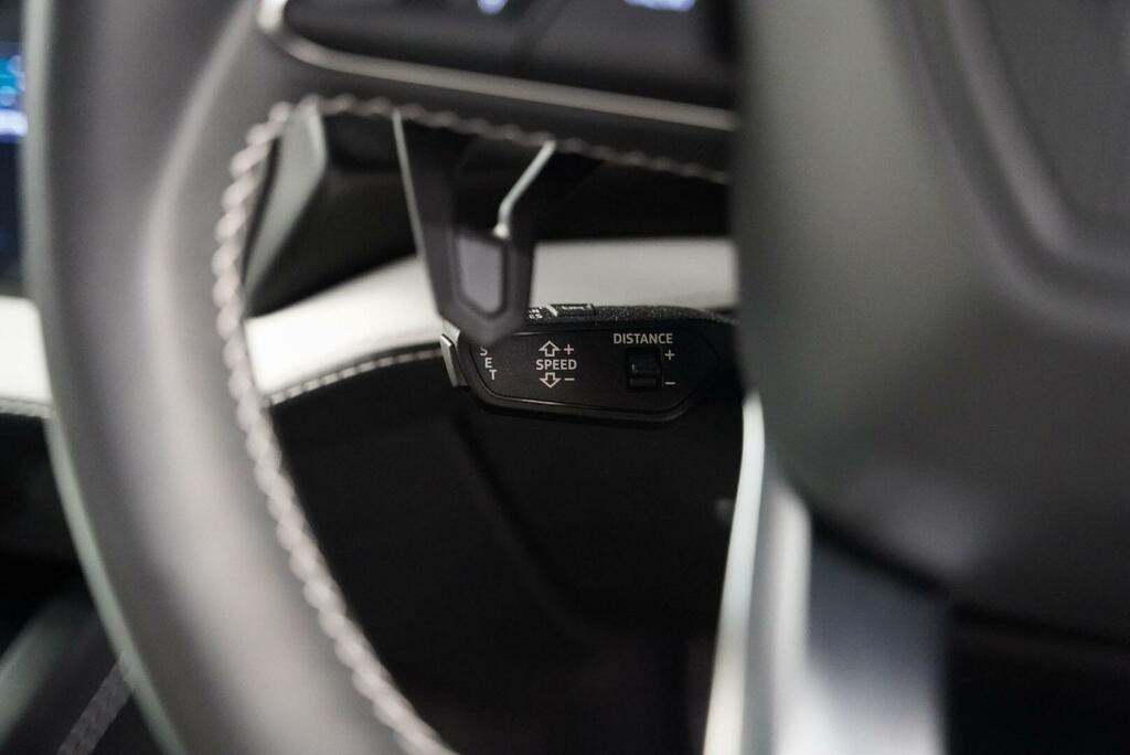 Lamborghini Urus Automatic Blue #53