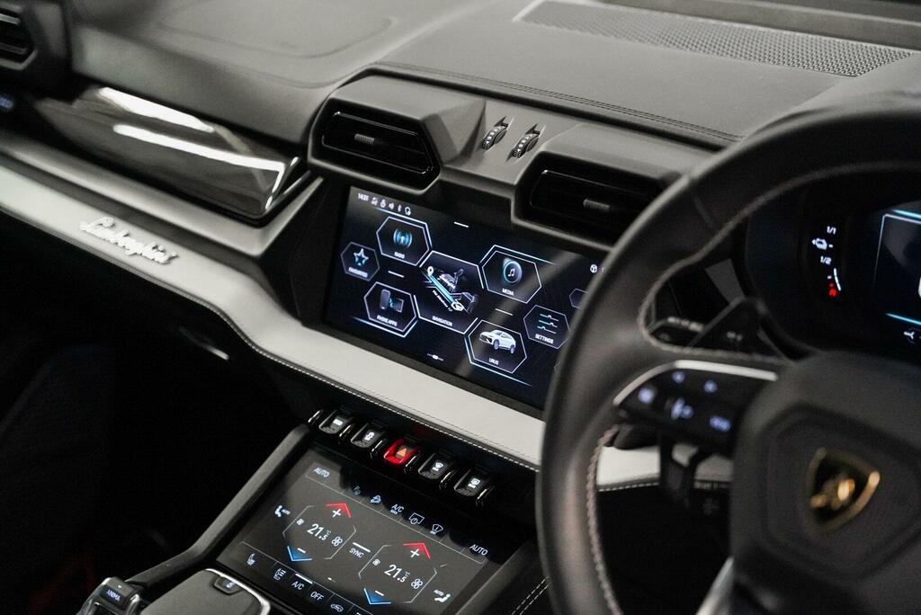 Lamborghini Urus Automatic Blue #26