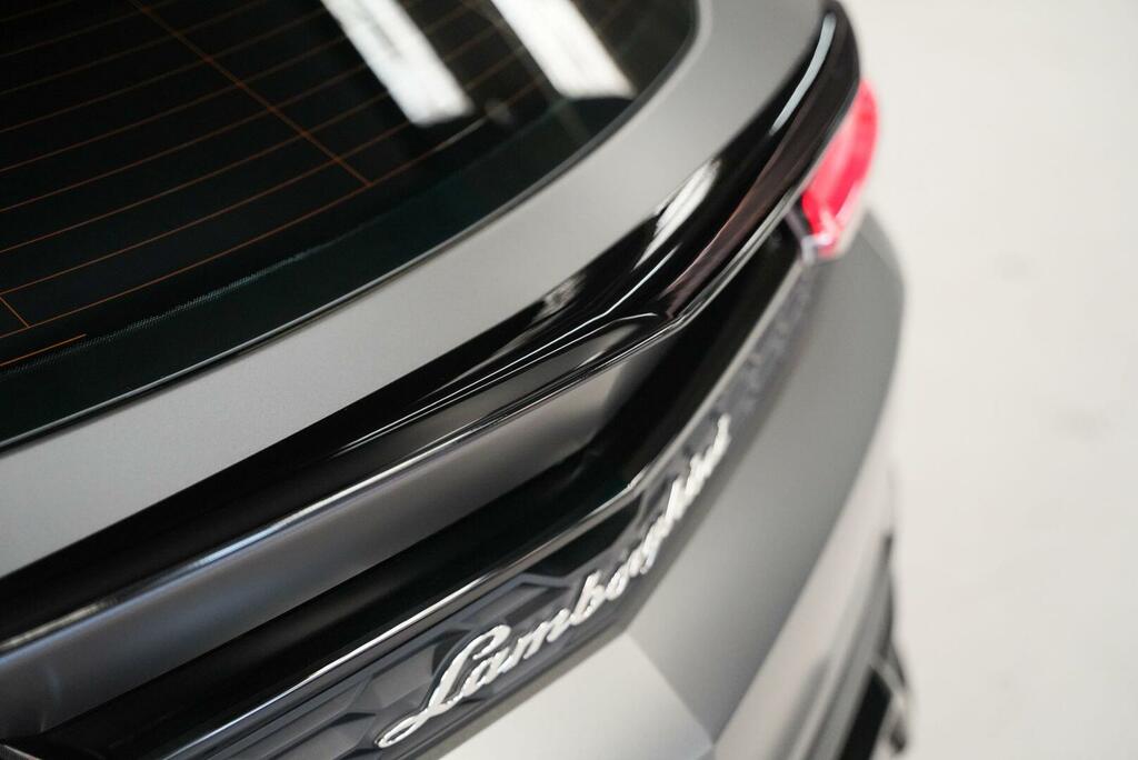 Lamborghini Urus Automatic Blue #79