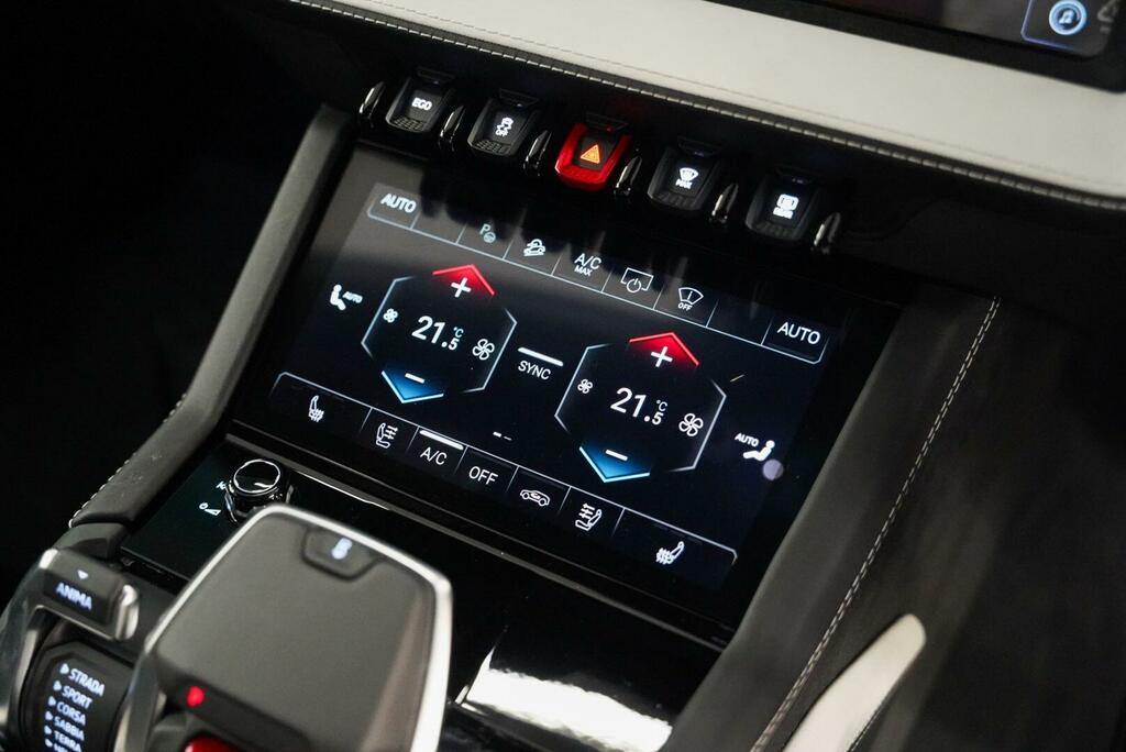 Lamborghini Urus Automatic Blue #37
