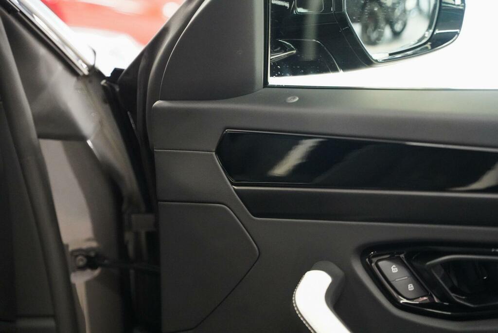 Lamborghini Urus Automatic Blue #48