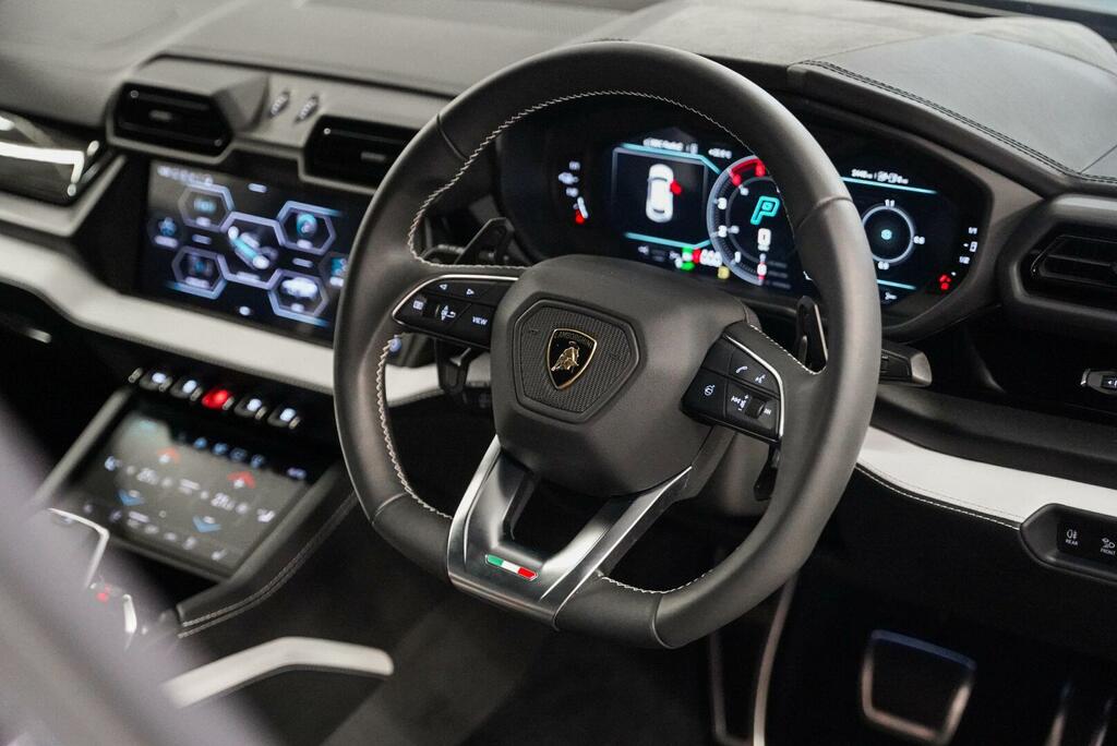Lamborghini Urus Automatic Blue #24