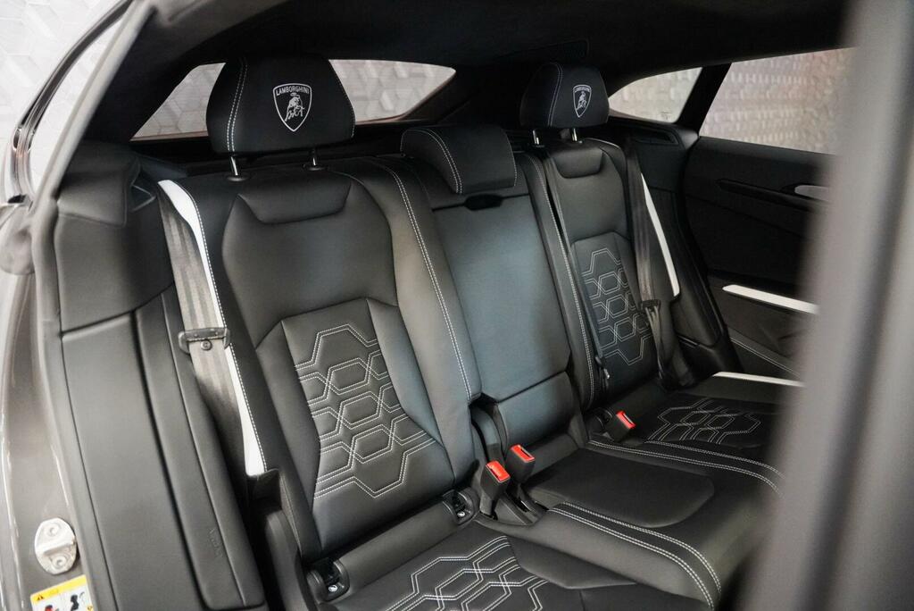 Lamborghini Urus Automatic Blue #22