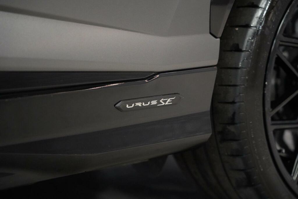 Lamborghini Urus Automatic Blue #77