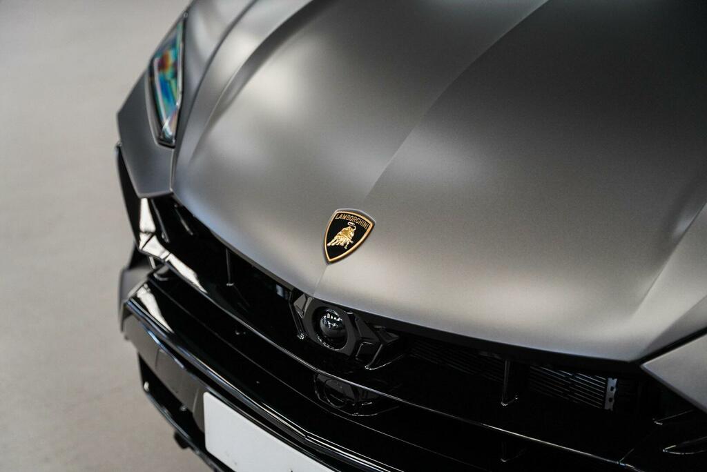 Lamborghini Urus Automatic Blue #74