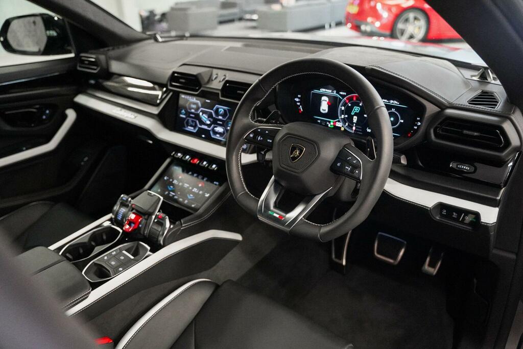Lamborghini Urus Automatic Blue #23