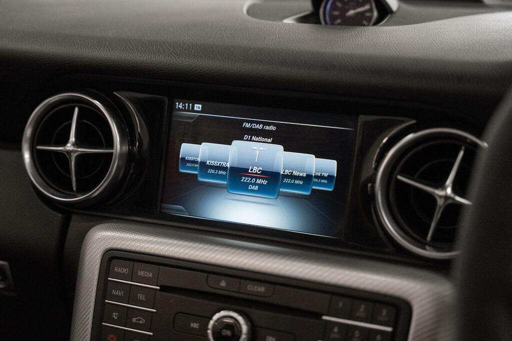Mercedes-Benz SLC Amg Slc 43 White #30