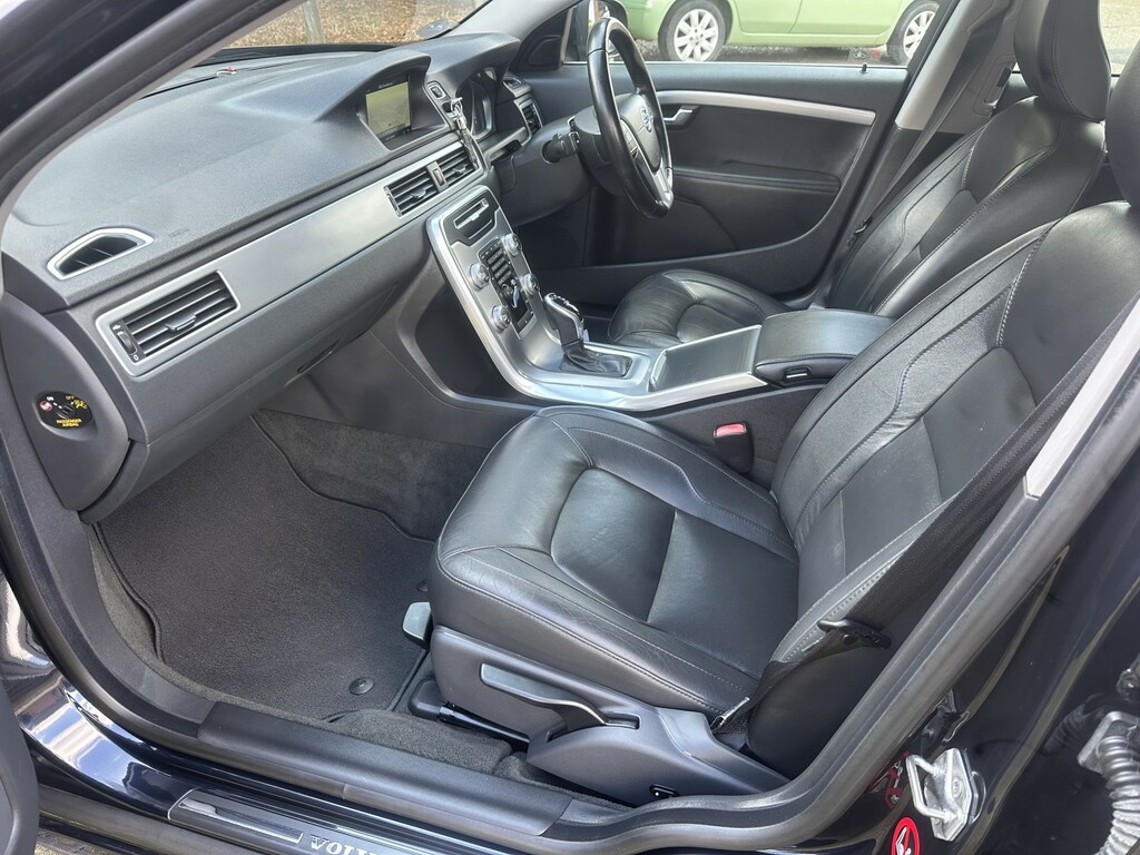 Volvo V70 2.0 Se Nav D4 KM16DDK Blue #6