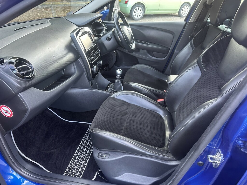 Renault Clio Dynamique Nav Blue #8