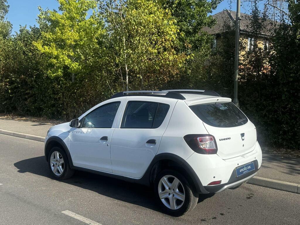 Dacia Sandero Stepway Hatchback 0.9 Tce Laureate Euro 6 Ss 2016 White #5
