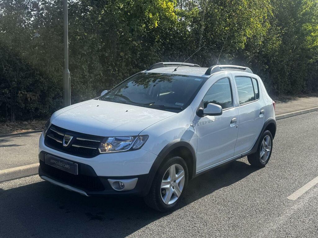 Dacia Sandero Stepway Hatchback 0.9 Tce Laureate Euro 6 Ss 2016 White #4
