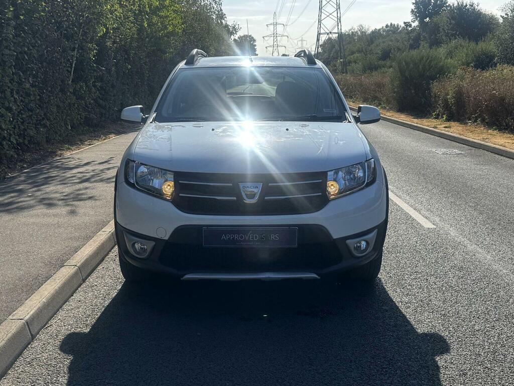Dacia Sandero Stepway Hatchback 0.9 Tce Laureate Euro 6 Ss 2016 White #3