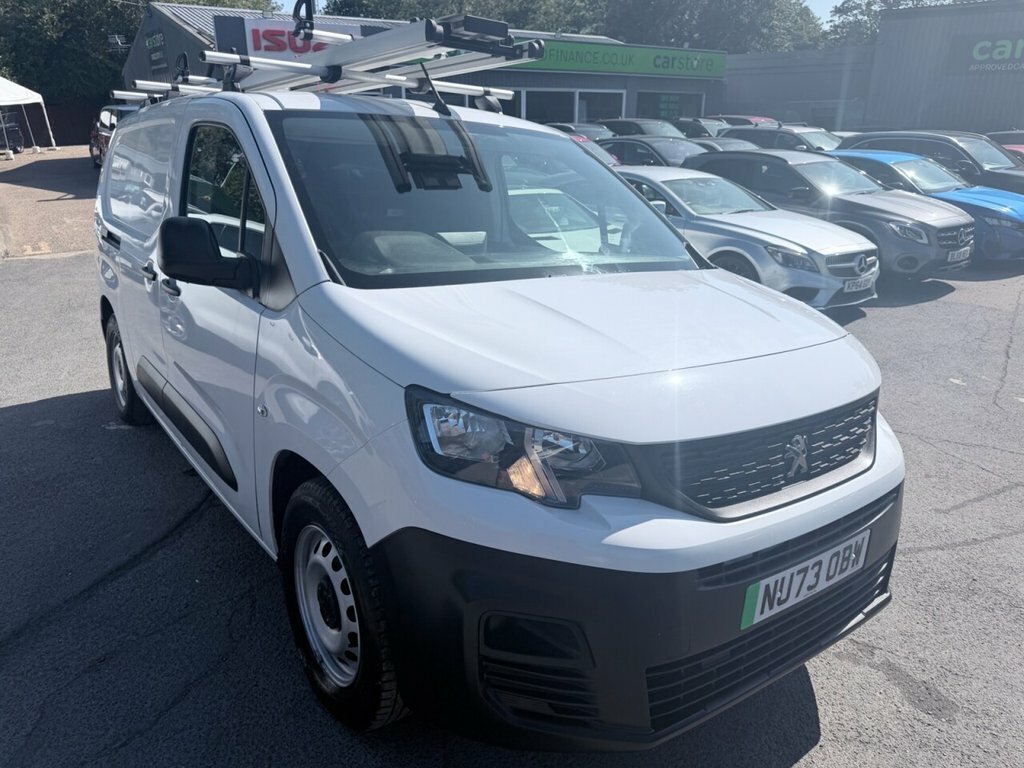 Peugeot E-Partner Mpv White