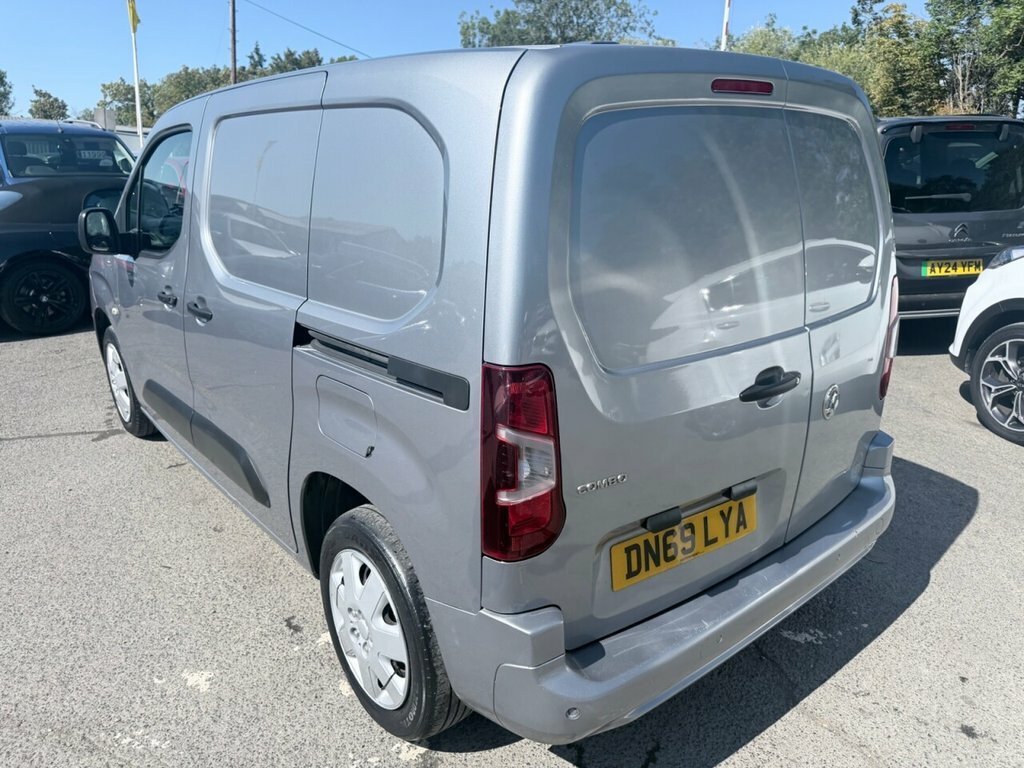Vauxhall Combo 1.5L Sportive Grey #5