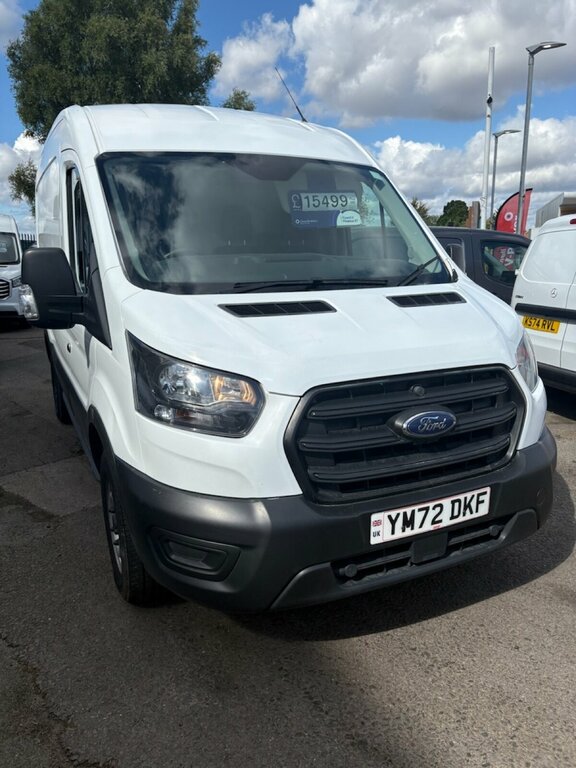 Ford Transit Custom 2L Leader YM72DKF White