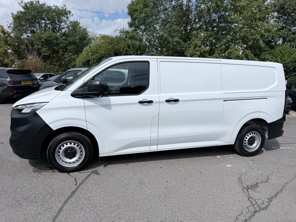Ford Transit Custom 2L Leader YV73AWN White #4