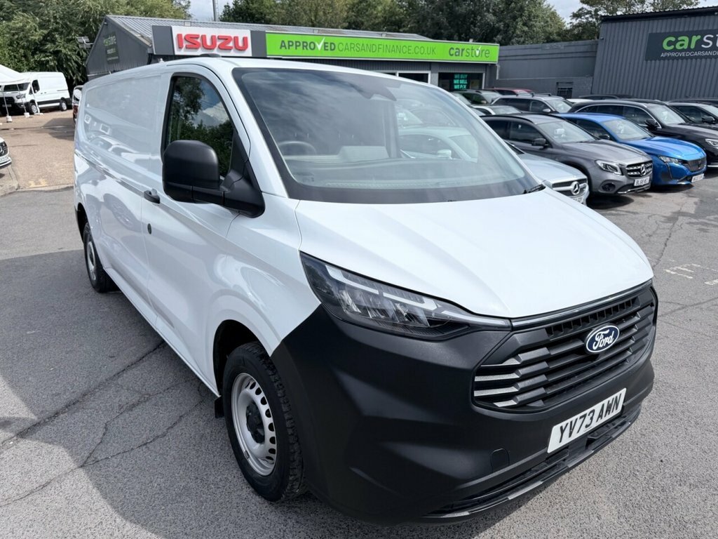 Ford Transit Custom 2L Leader YV73AWN White
