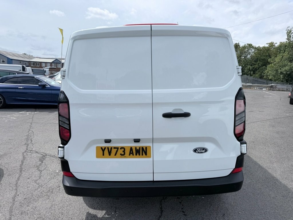 Ford Transit Custom 2L Leader YV73AWN White #6