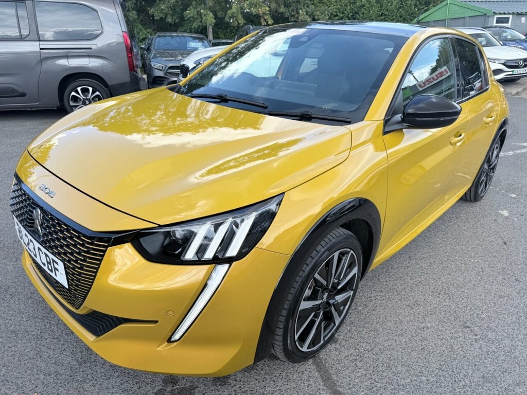 Peugeot e-208 Hatchback BL23CBF Yellow #3