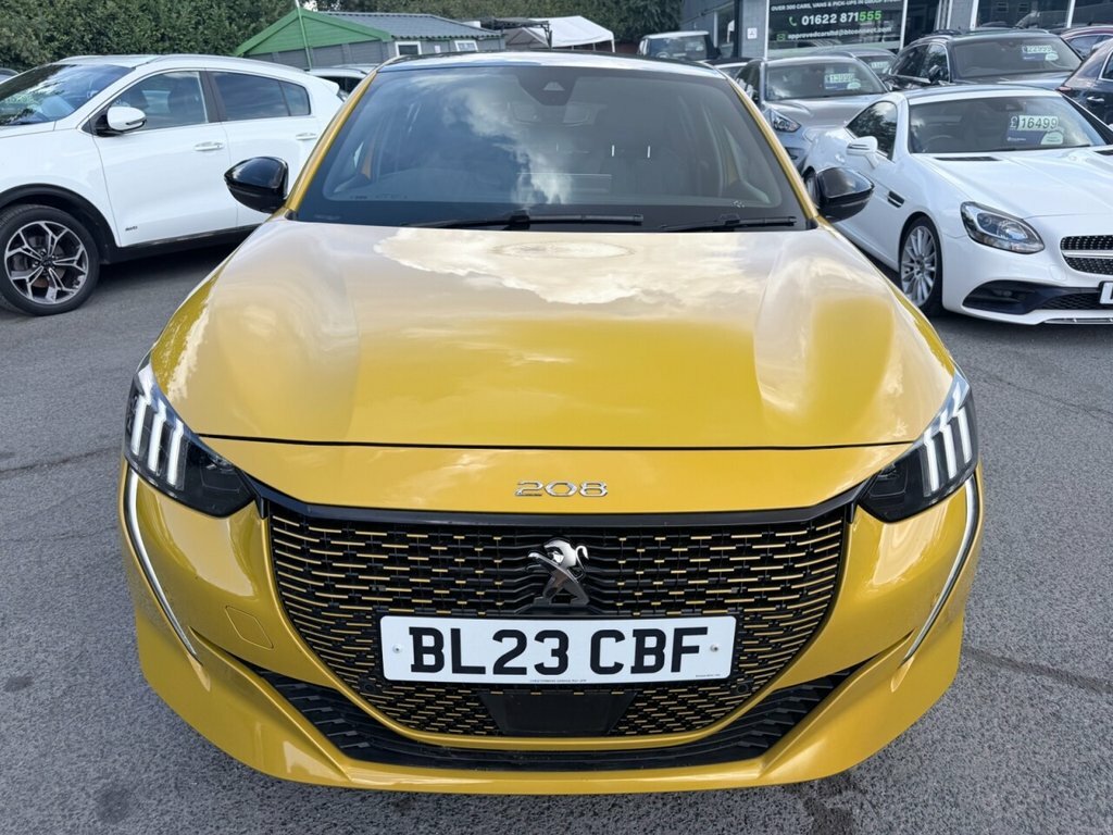 Peugeot e-208 Hatchback BL23CBF Yellow #2