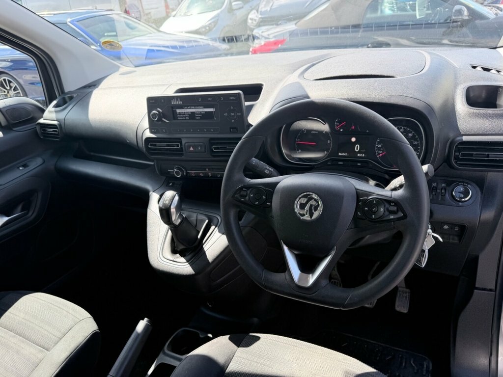 Vauxhall Combo Life Black #9