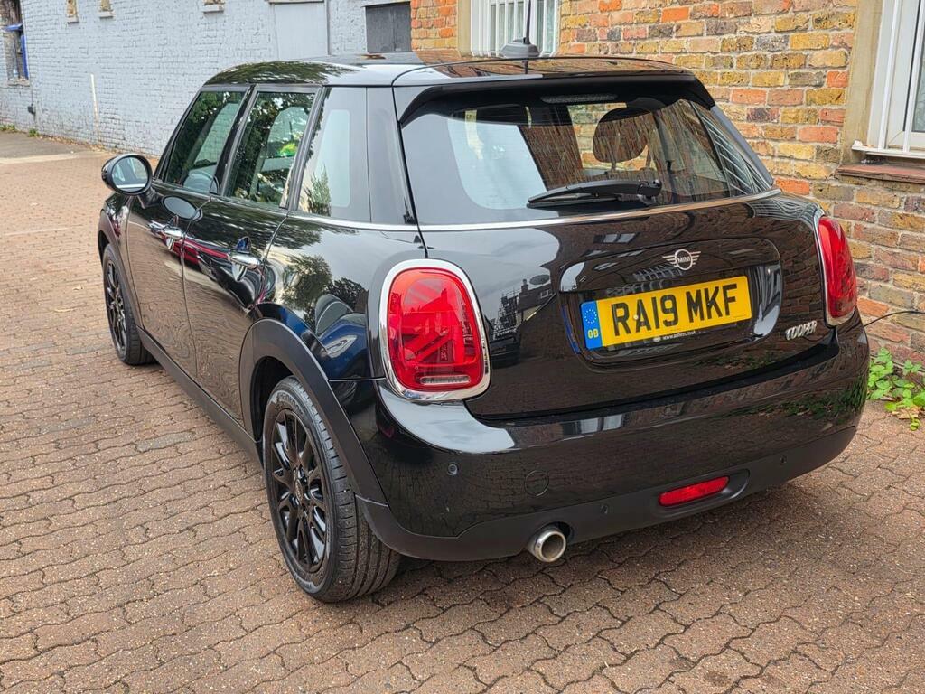 Mini Hatch 1.5 Cooper Classic Euro 6 S S RA19MKF Black #4